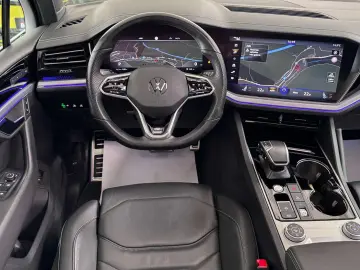 VW Touareg R-Line 4Motion Allradlenkung 360 Softclo