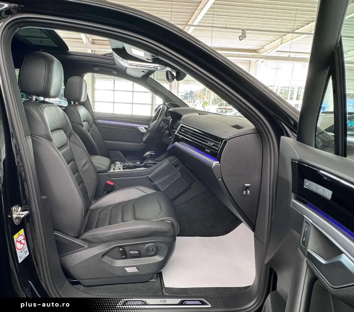 VW Touareg R-Line 4Motion Allradlenkung 360 Softclo