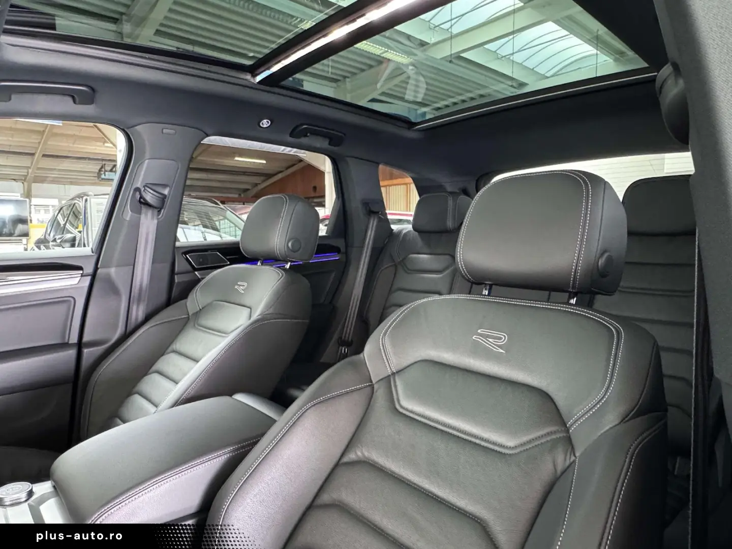 VW Touareg R-Line 4Motion Allradlenkung 360 Softclo