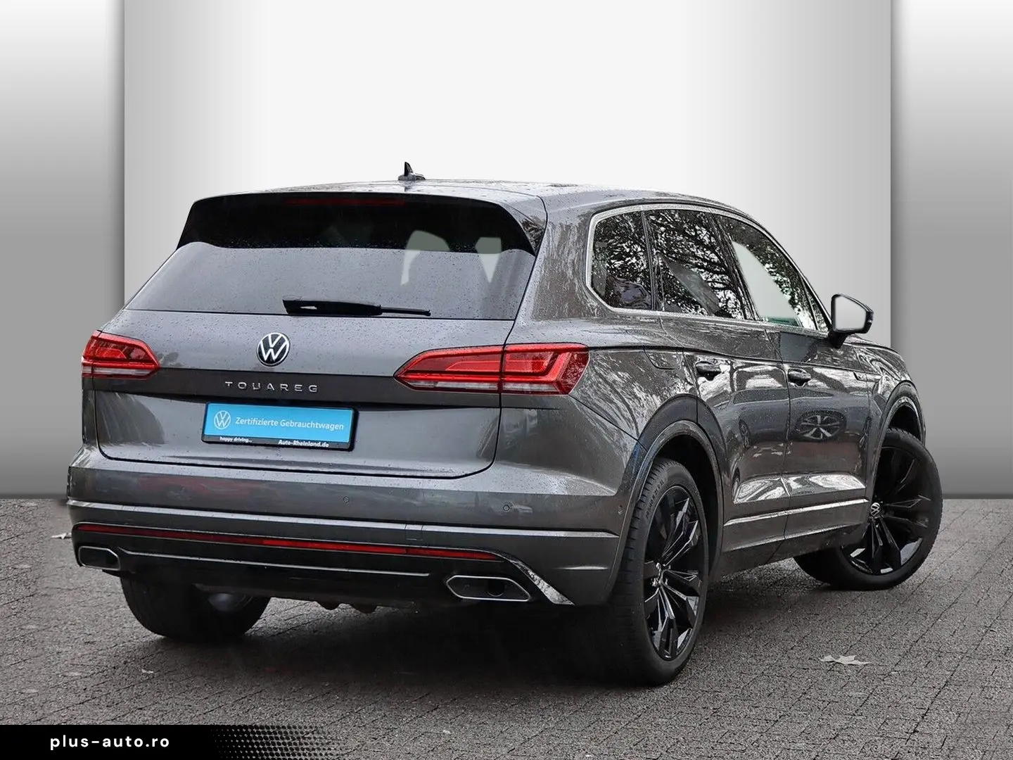VW Touareg R-Line 3.0 V6 TSI 4MOTION LEDER AHK LUFT