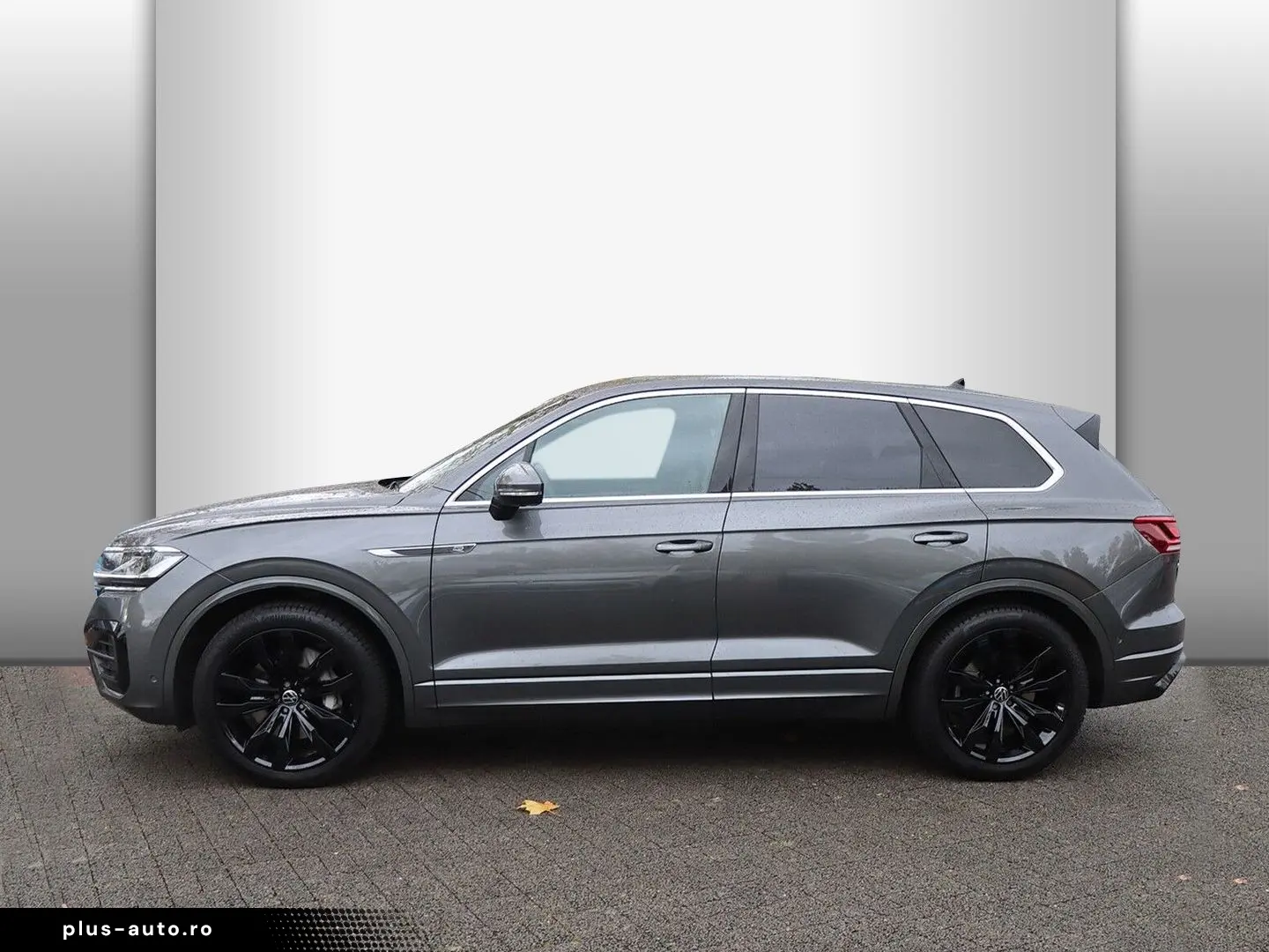 VW Touareg R-Line 3.0 V6 TSI 4MOTION LEDER AHK LUFT