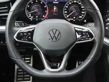 VW Touareg R-Line 3.0 V6 TSI 4MOTION LEDER AHK LUFT