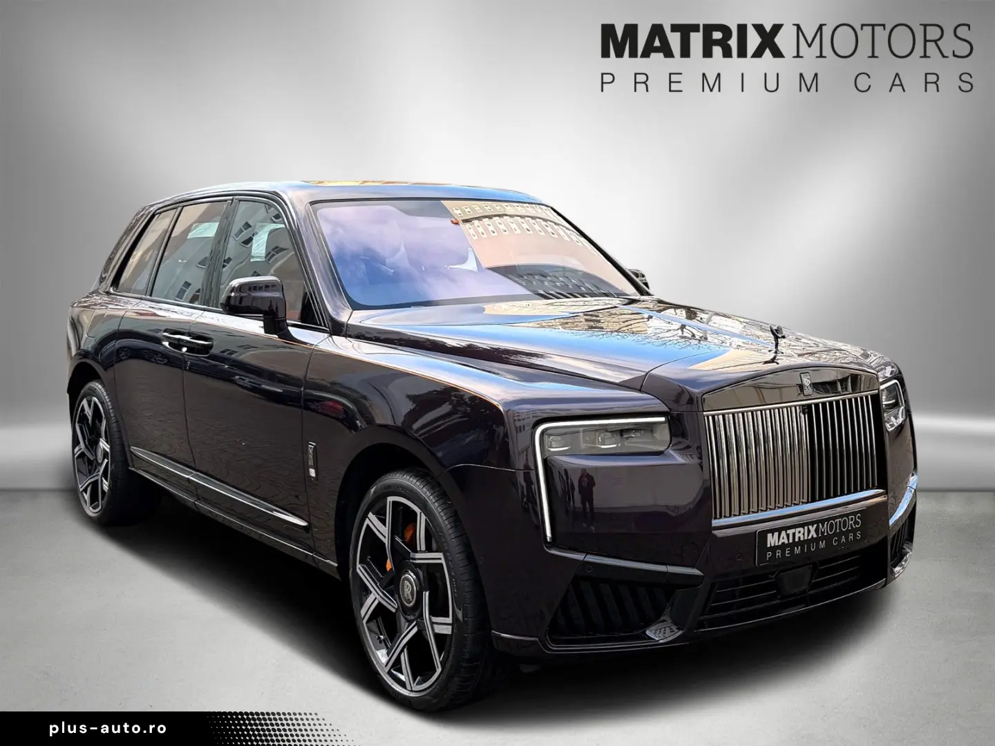 ROLLS ROYCE Cullinan Black Badge ShootingStar Massage 23