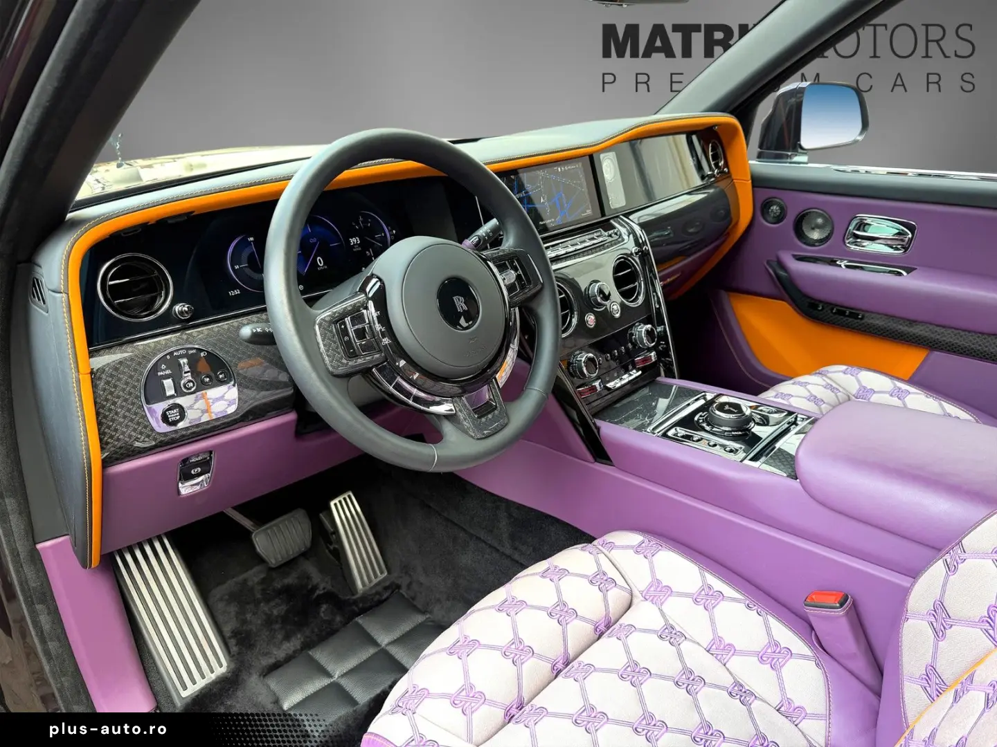 ROLLS ROYCE Cullinan Black Badge ShootingStar Massage 23