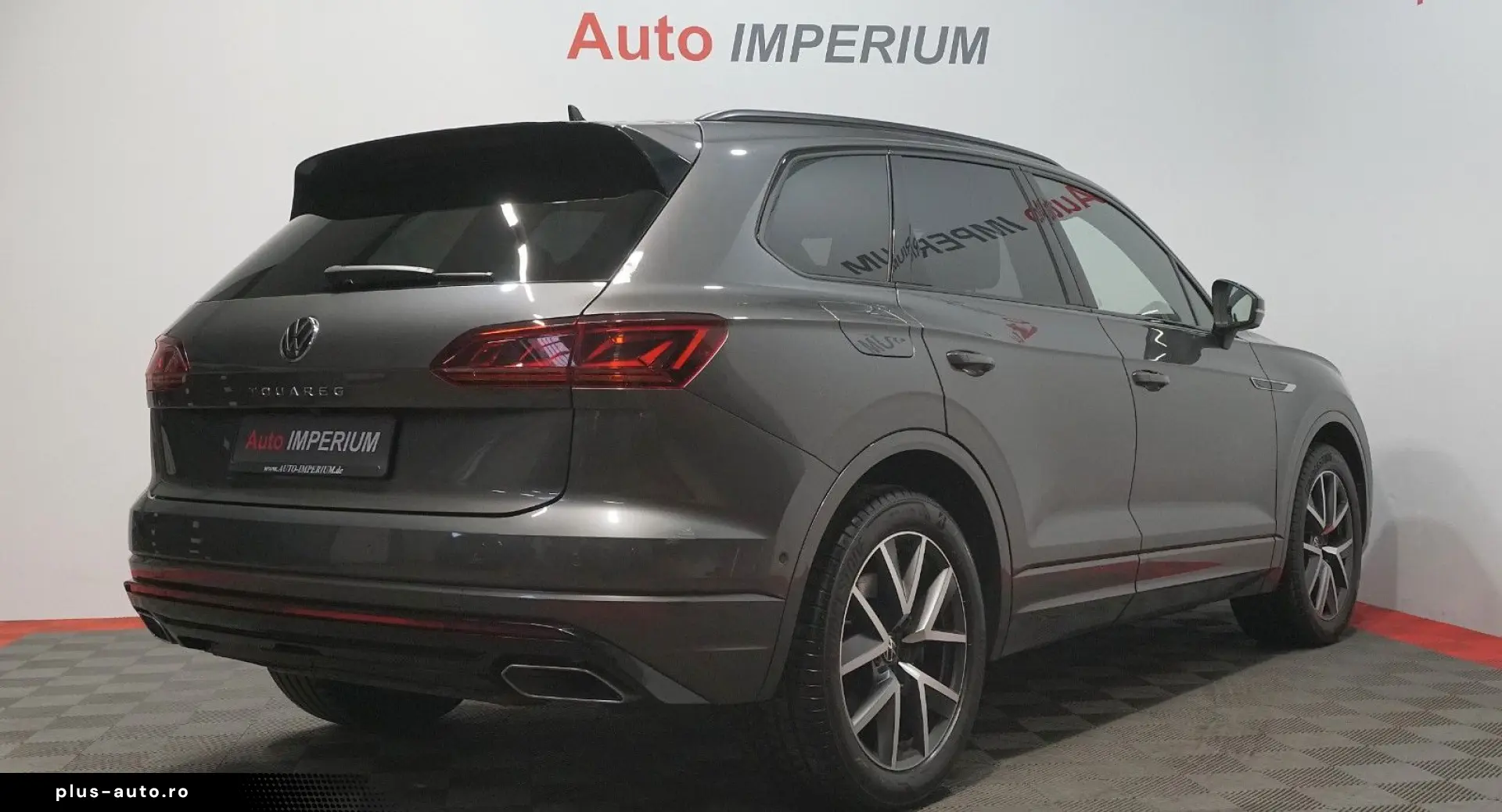 VW Touareg 3.0 TSI R-Line 4Mot. NIGHT STDHZ AHK AIR