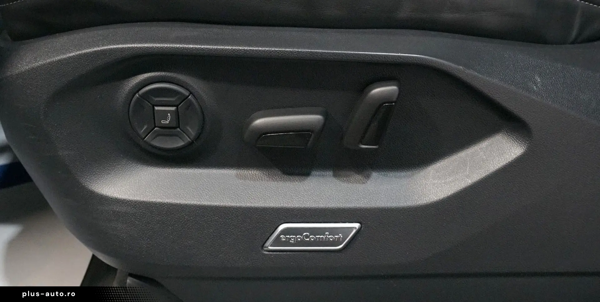 VW Touareg 3.0 TSI R-Line 4Mot. NIGHT STDHZ AHK AIR