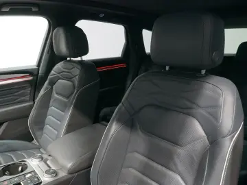 VW Touareg 3.0 TSI R-Line 4Mot. NIGHT STDHZ AHK AIR