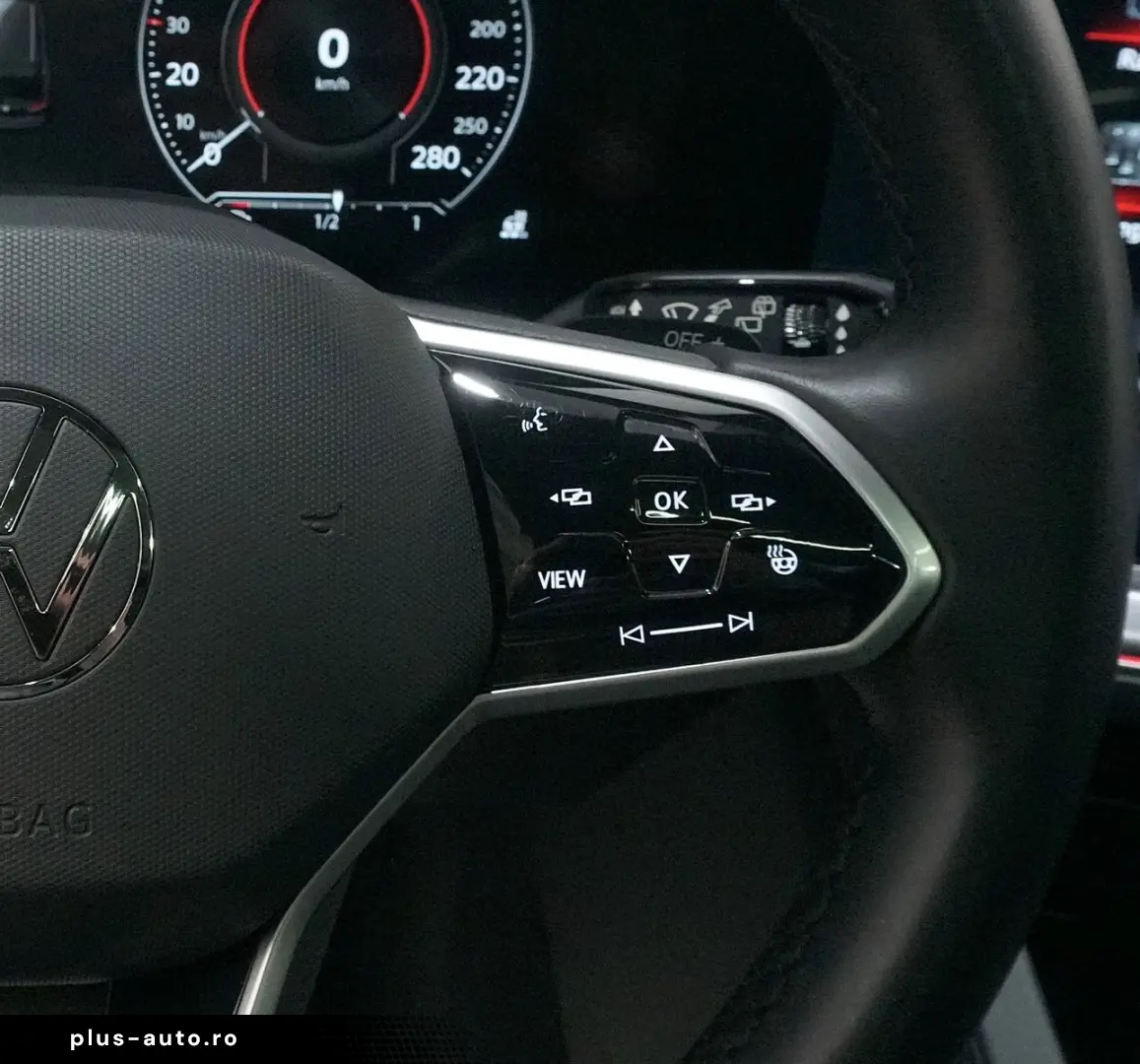 VW Touareg 3.0 TSI R-Line 4Mot. NIGHT STDHZ AHK AIR