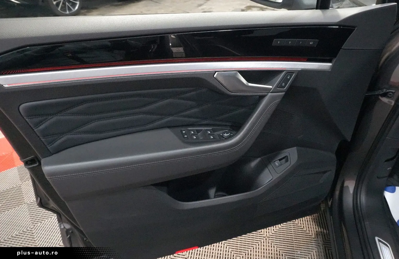 VW Touareg 3.0 TSI R-Line 4Mot. NIGHT STDHZ AHK AIR