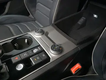 VW Touareg 3.0 TSI R-Line 4Mot. NIGHT STDHZ AHK AIR