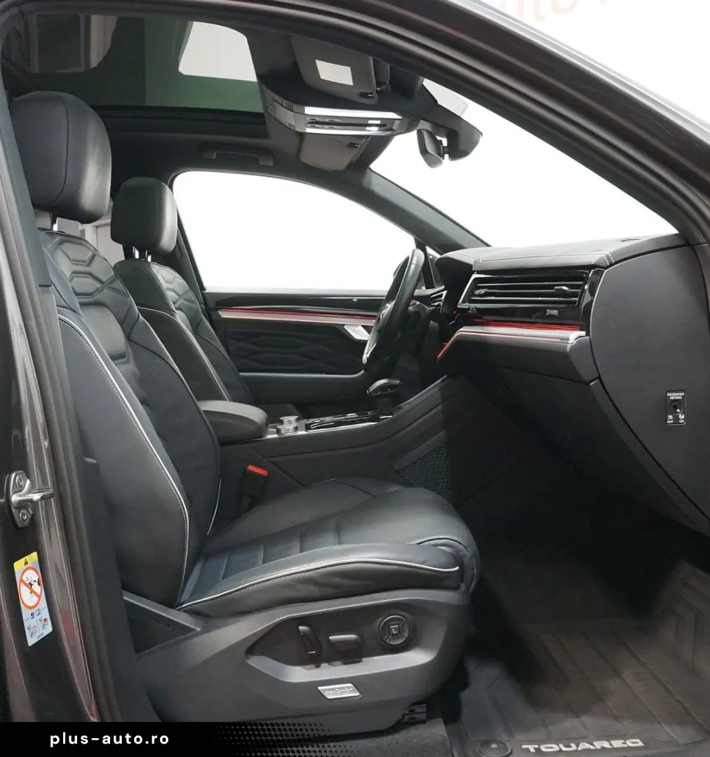 VW Touareg 3.0 TSI R-Line 4Mot. NIGHT STDHZ AHK AIR