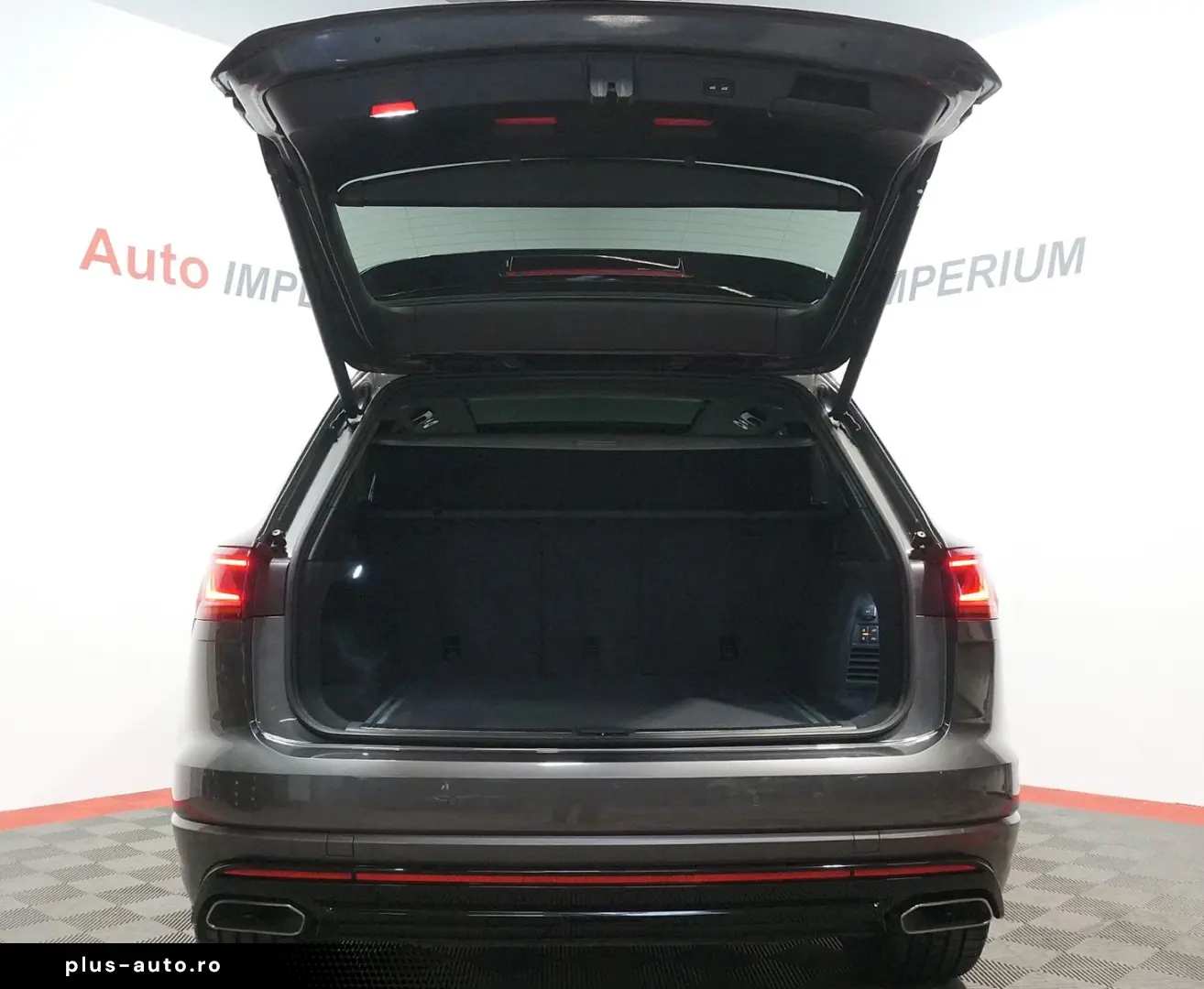 VW Touareg 3.0 TSI R-Line 4Mot. NIGHT STDHZ AHK AIR