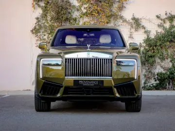 ROLLS ROYCE Cullinan -