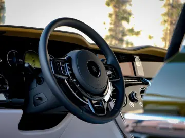 ROLLS ROYCE Cullinan -