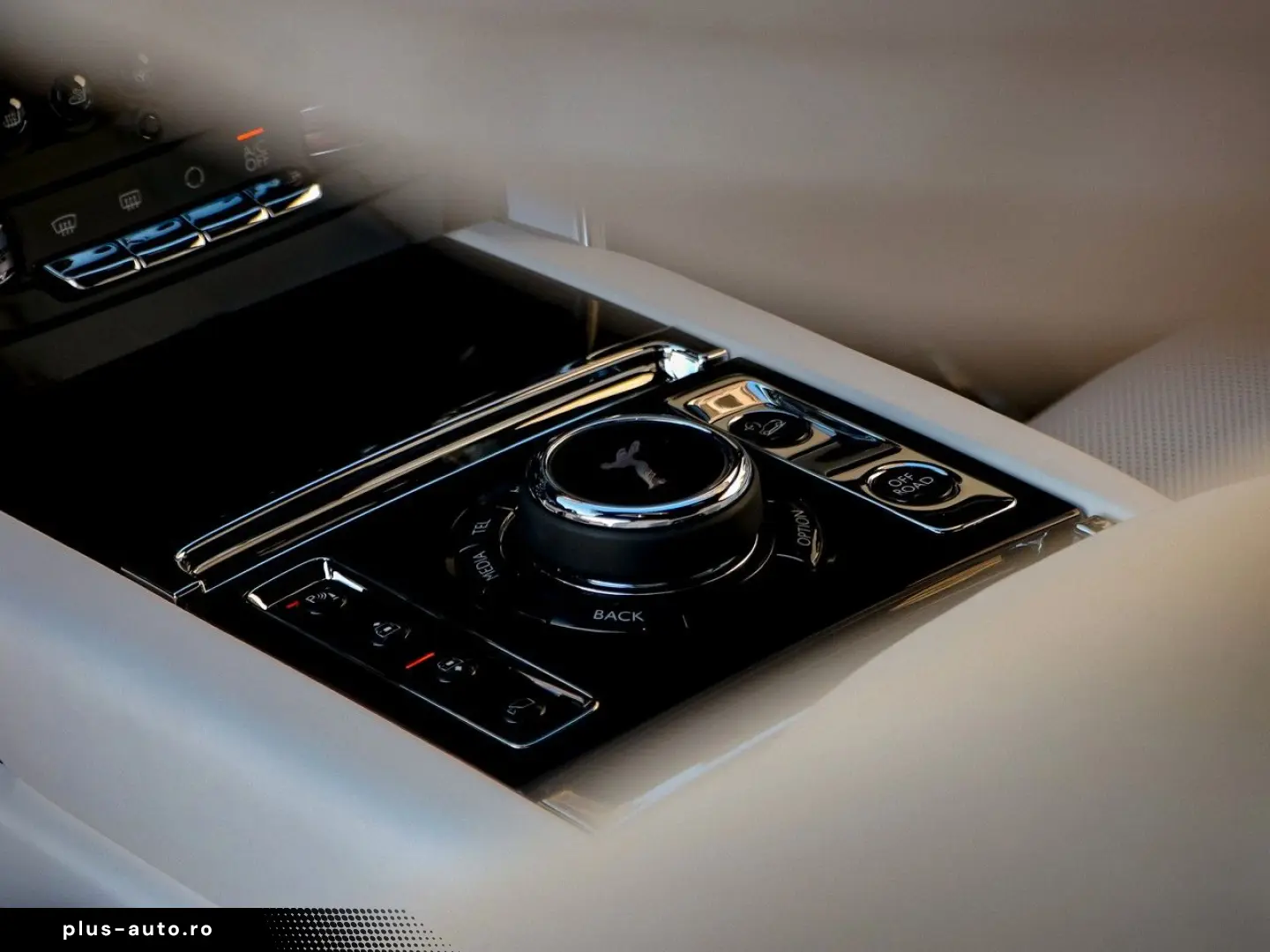 ROLLS ROYCE Cullinan -