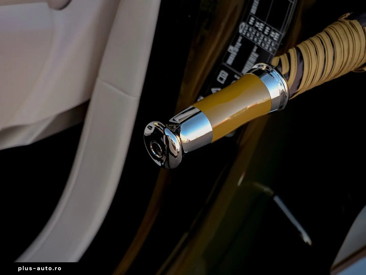 ROLLS ROYCE Cullinan -