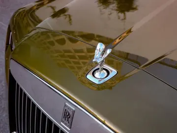 ROLLS ROYCE Cullinan -