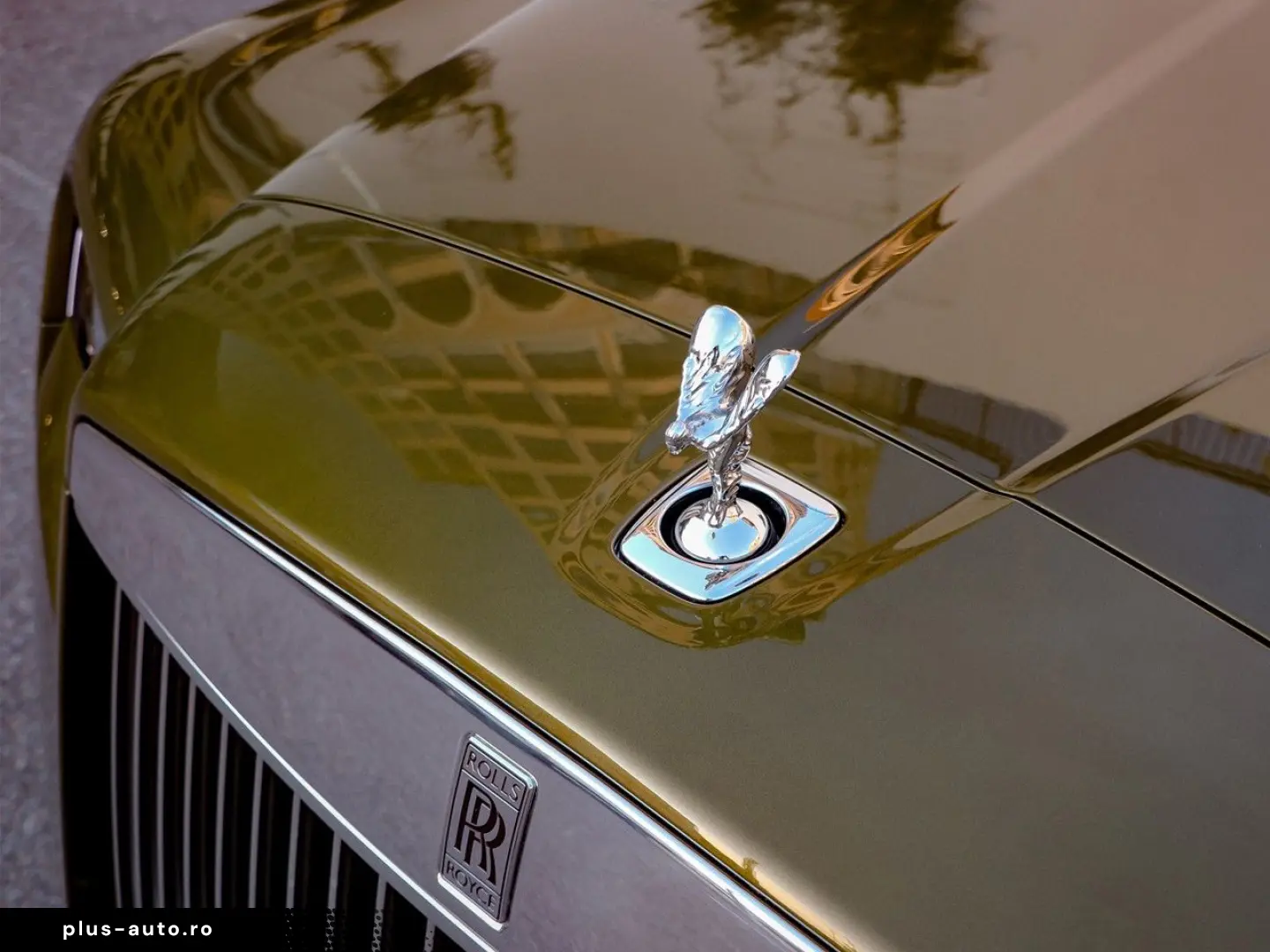 ROLLS ROYCE Cullinan -