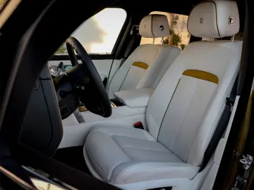 ROLLS ROYCE Cullinan -