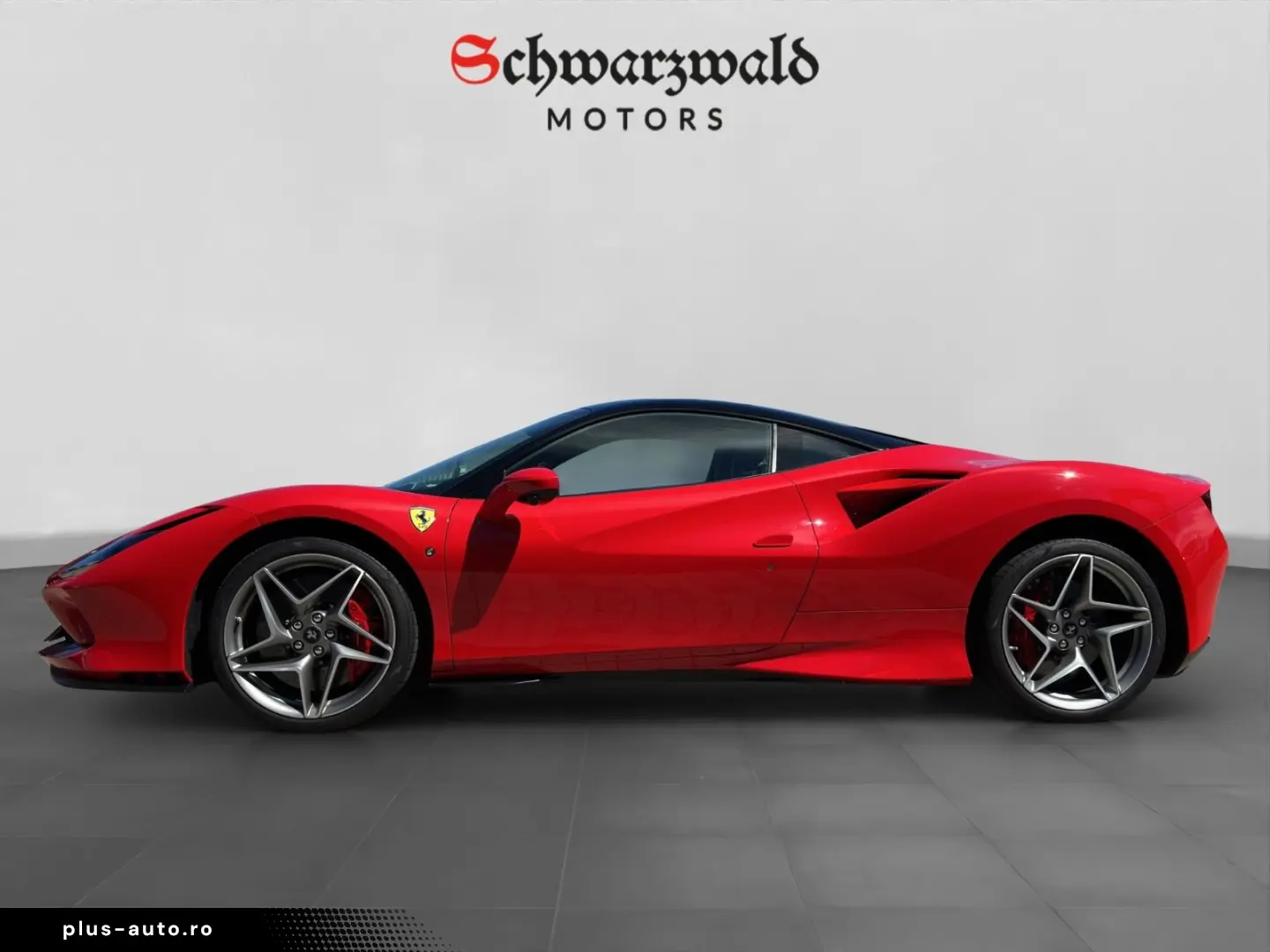 FERRARI Rosso Corsa Lift Kamera PDC Carbon