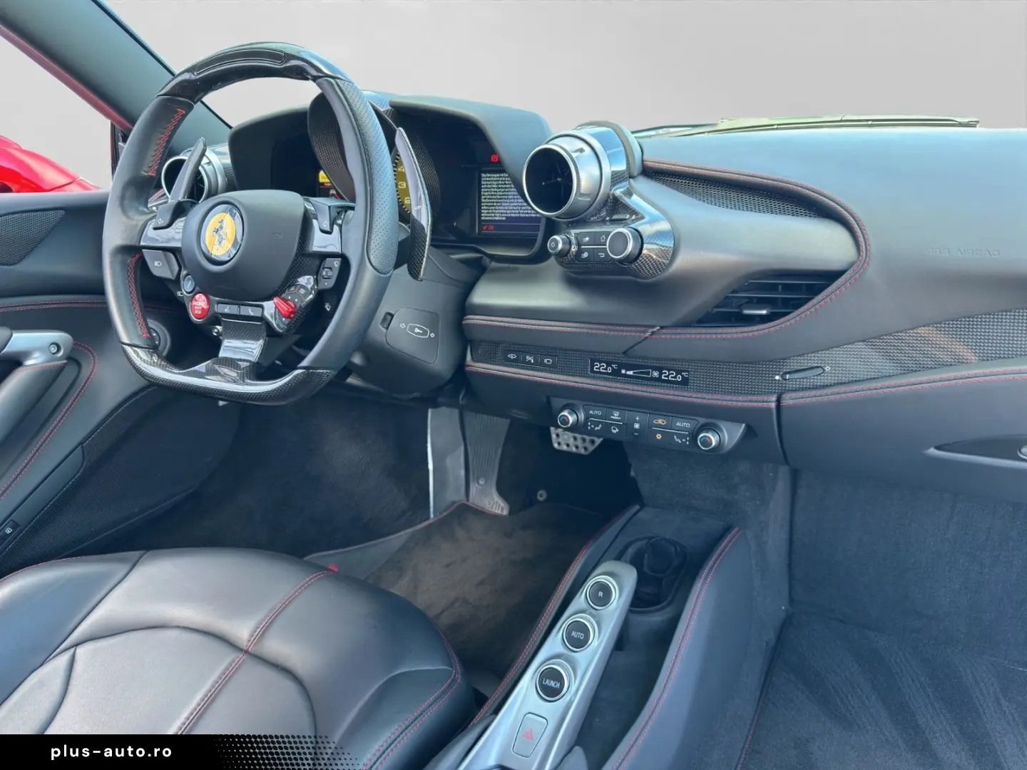 FERRARI Rosso Corsa Lift Kamera PDC Carbon