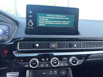 HONDA Civic 2 0 e HEV Advance Sport Paket Navi LED