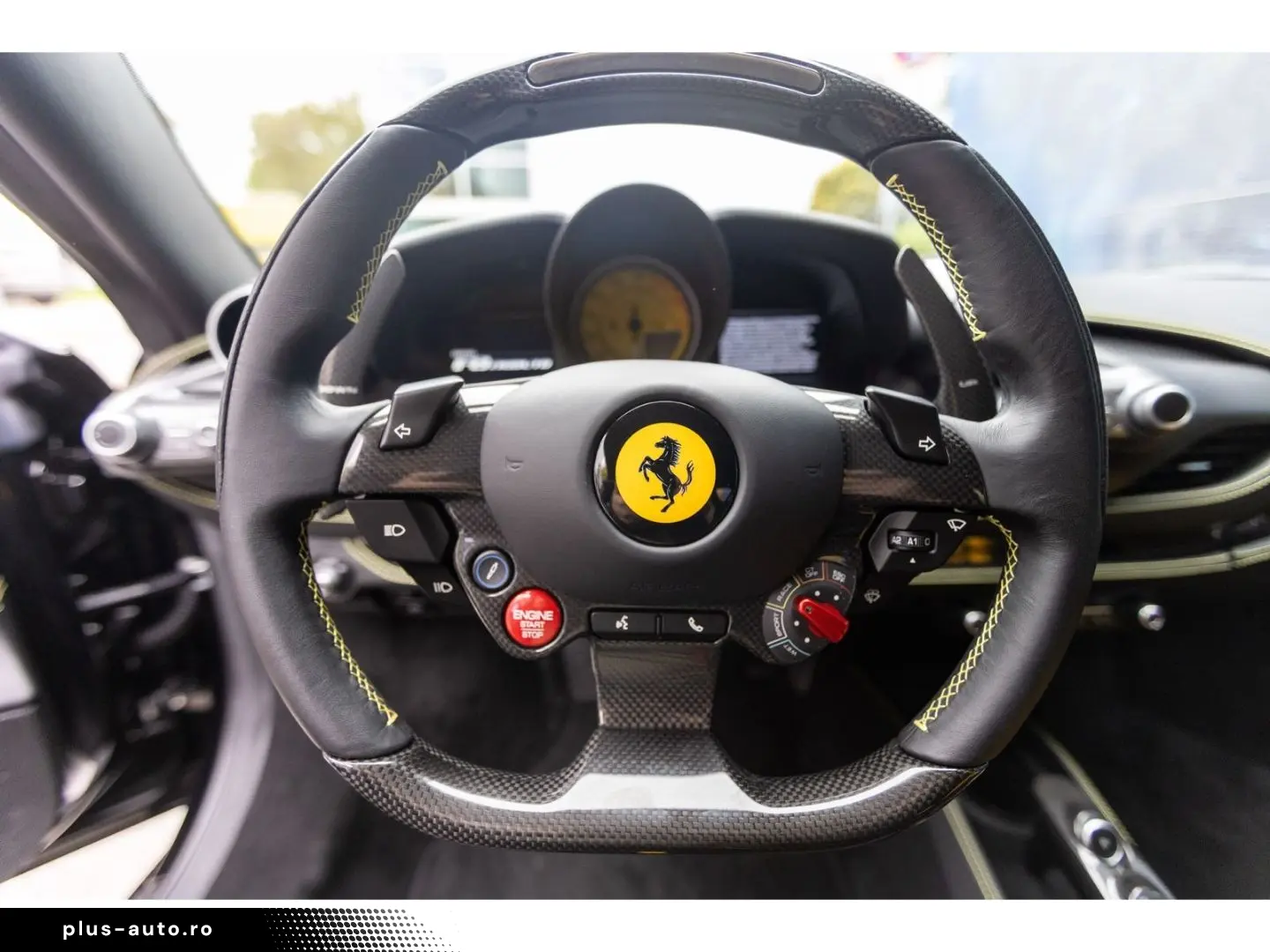 FERRARI F8 Tributo 1. Hand Carbon Rennsitze