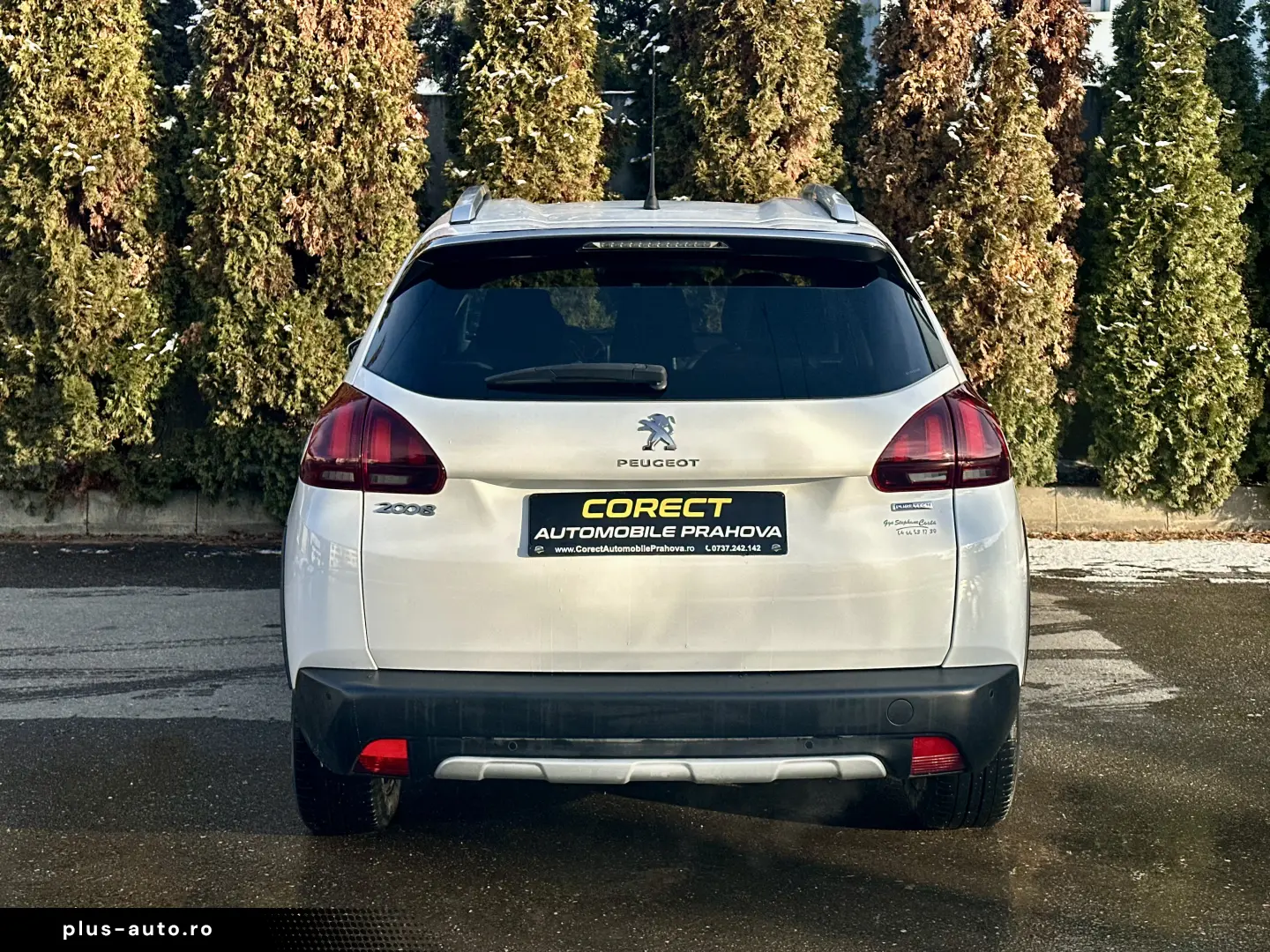 Peugeot 2008   2017  navigatie  136.000 km  garantie  rate