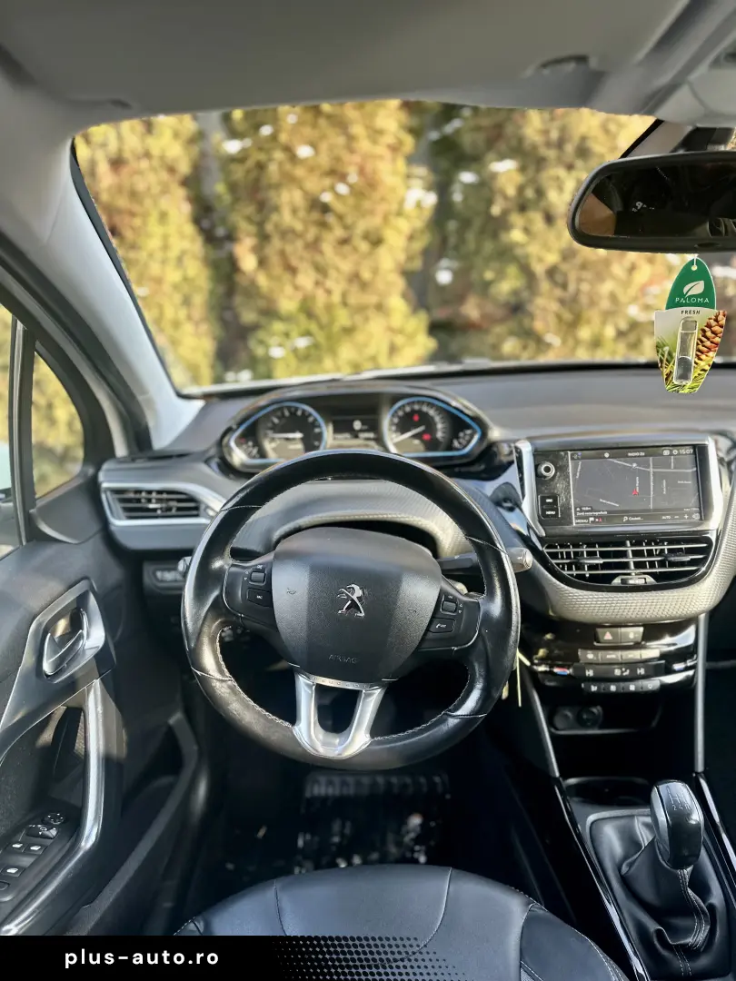 Peugeot 2008   2017  navigatie  136.000 km  garantie  rate