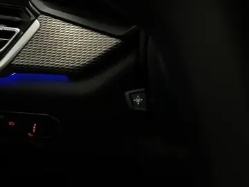 BMW X6 xDrive 40d M SPORT PANO-SKY 22Z 360 MASSAGE