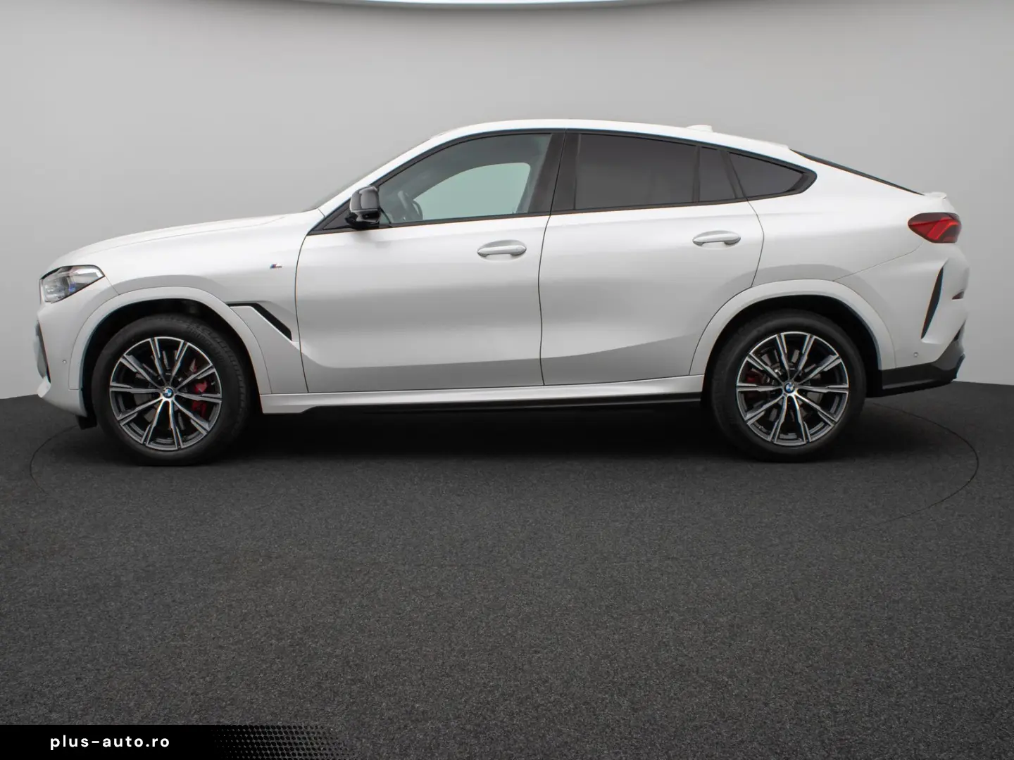 BMW X6 xD40d M Sport Panorama 360 Laser HUD DisplKey