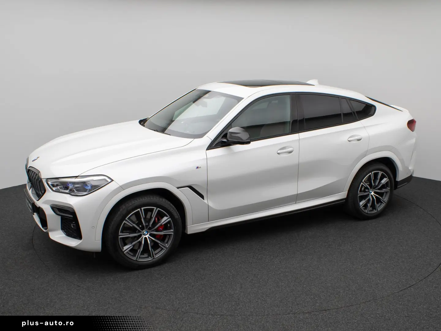 BMW X6 xD40d M Sport Panorama 360 Laser HUD DisplKey