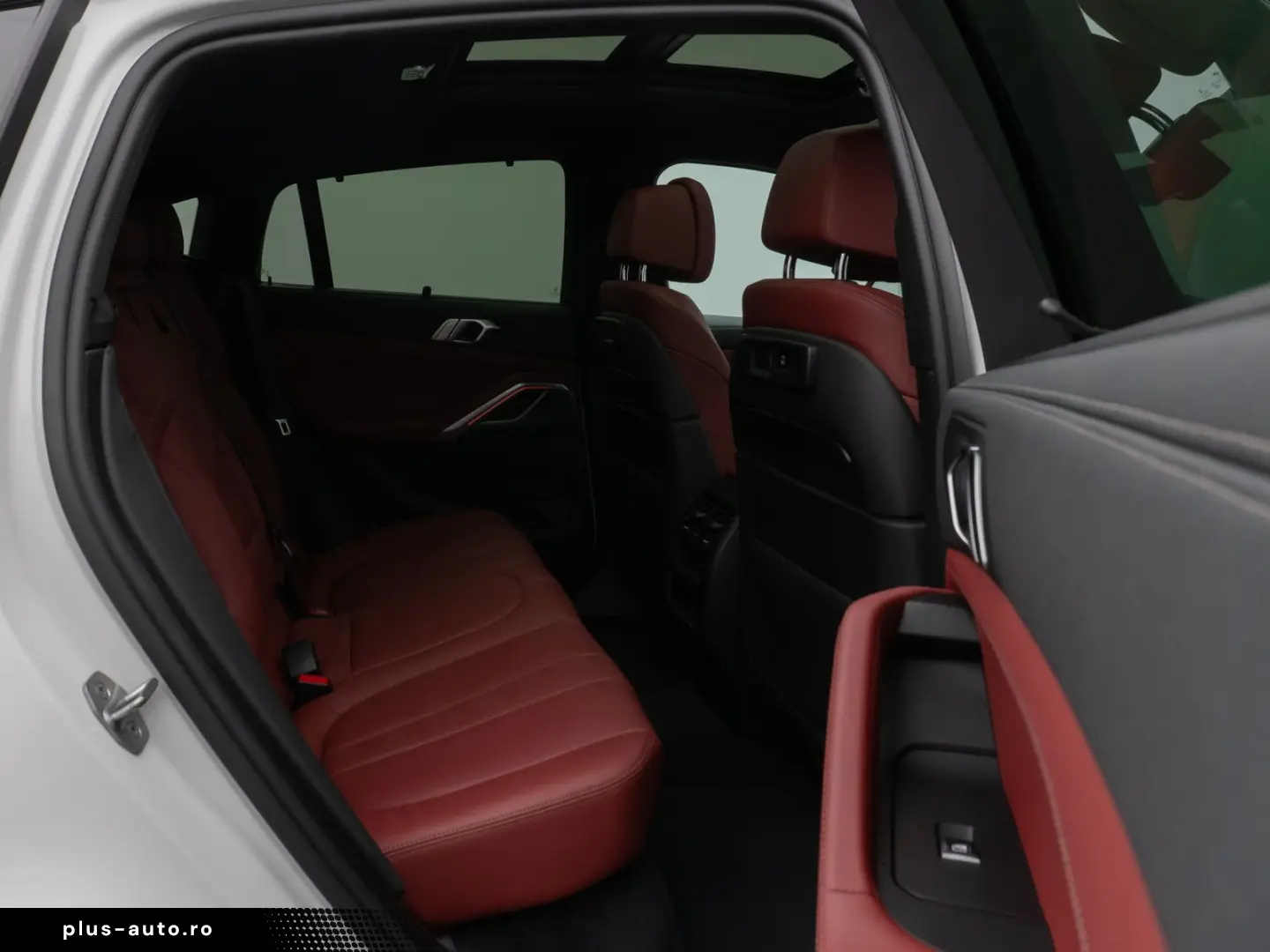 BMW X6 xD40d M Sport Panorama 360 Laser HUD DisplKey