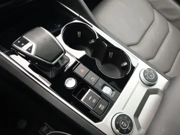 VW Touareg 3.0 TSI R-LINE BLACK LM21 PANO ST.HEIZ L