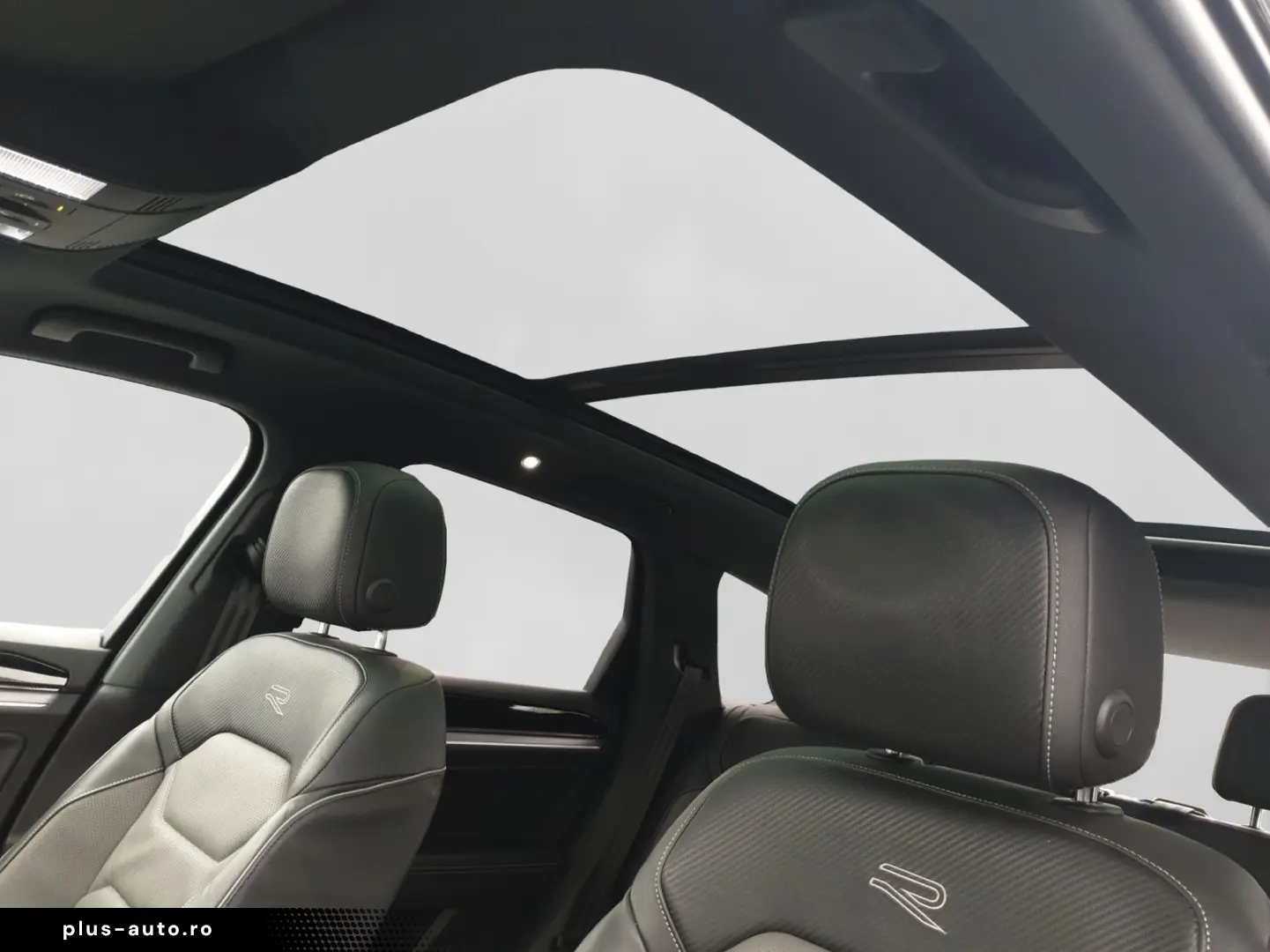 VW Touareg 3.0 TSI R-LINE BLACK LM21 PANO ST.HEIZ L