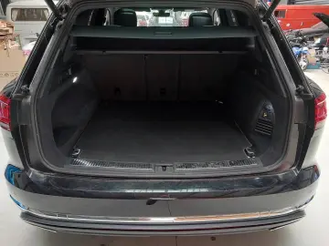 VW Touareg 3.0 TSI 4MOTION Tiptronic Atmosphere