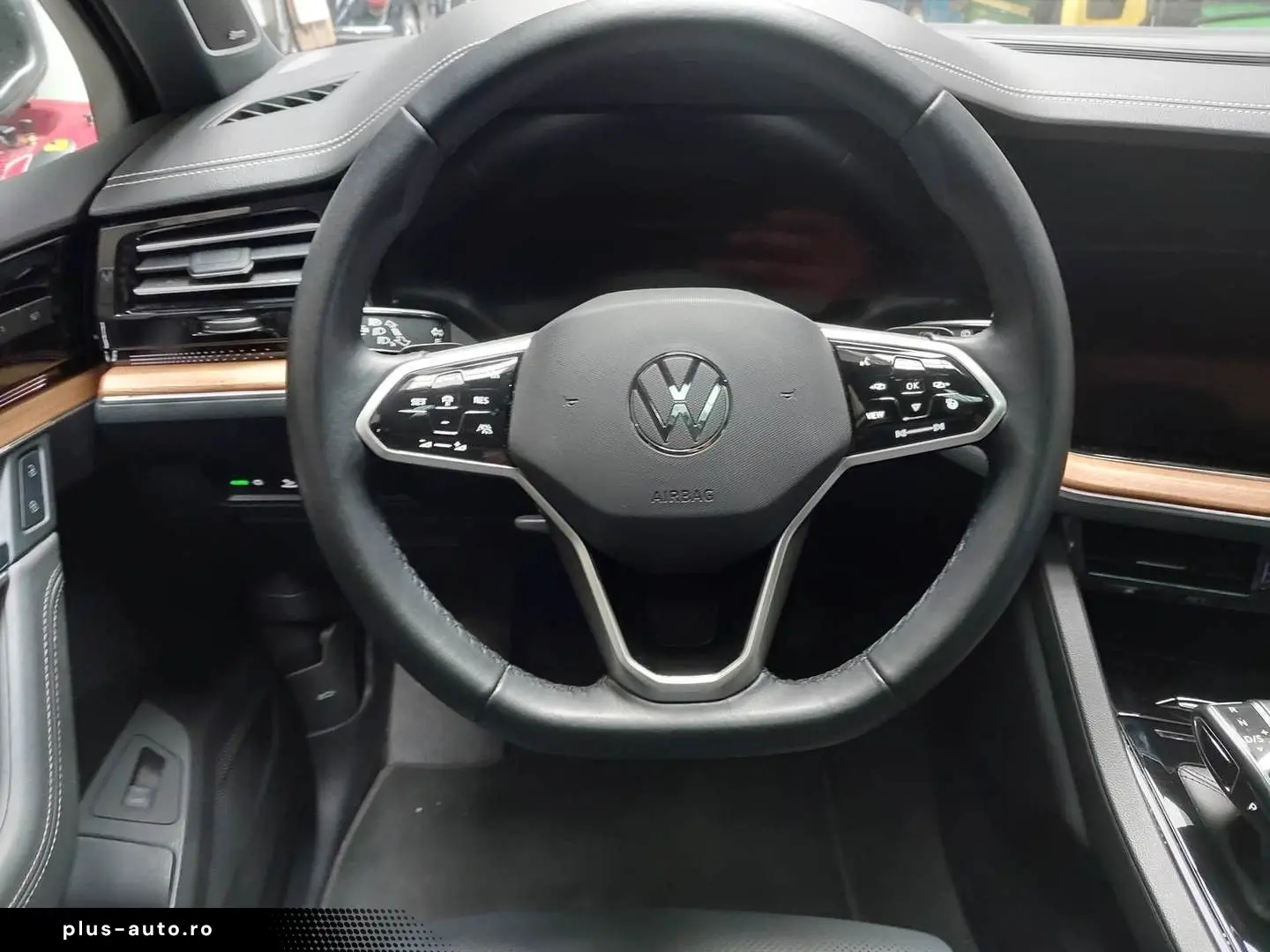 VW Touareg 3.0 TSI 4MOTION Tiptronic Atmosphere