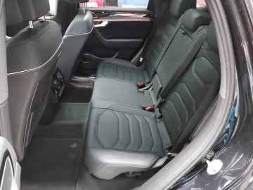 VW Touareg 3.0 TSI 4MOTION Tiptronic Atmosphere