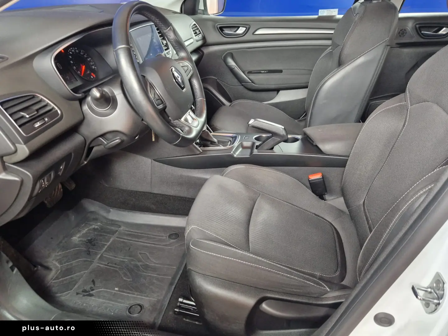 RENAULT MEGANE ZEN 1.3TCE DCT 140 CP 2021