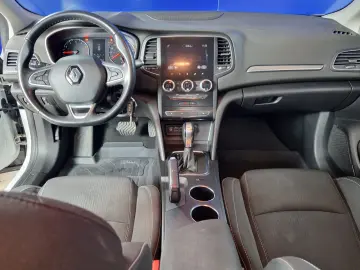 RENAULT MEGANE ZEN 1.3TCE DCT 140 CP 2021