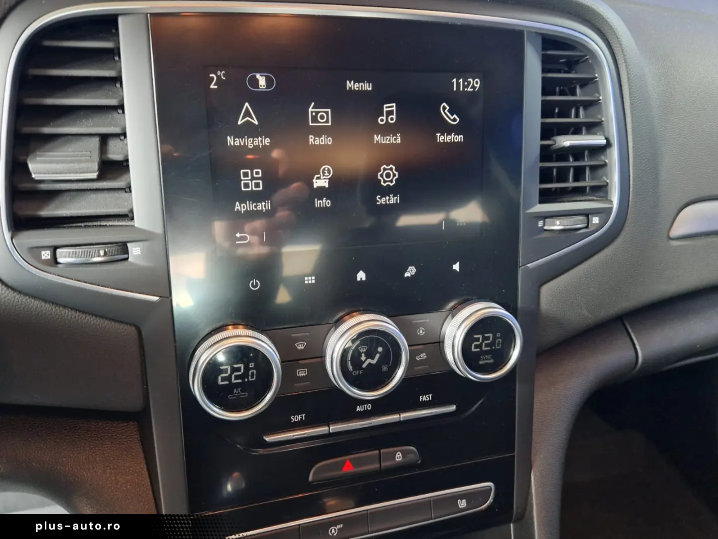 RENAULT MEGANE ZEN 1.3TCE DCT 140 CP 2021