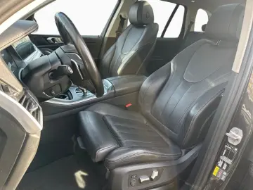 BMW X5 xDrive45e xLine Laser SoftClose HUD