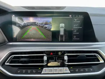 BMW X5 xDrive45e xLine Laser SoftClose HUD