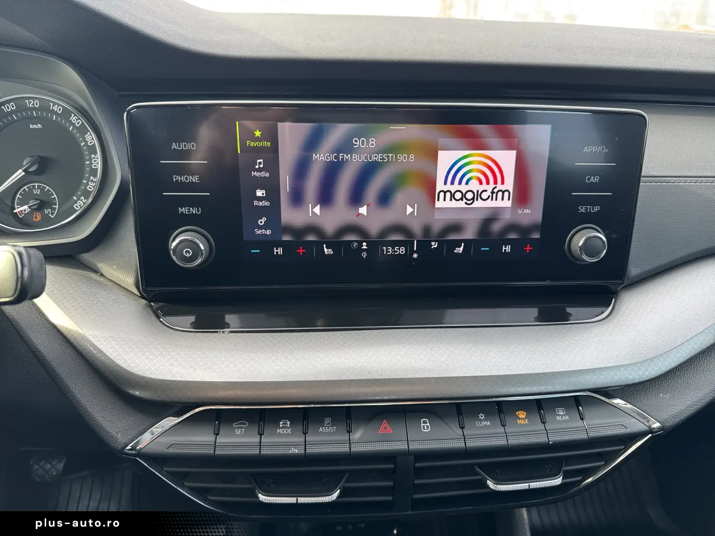 Škoda Octavia AMBITION 1.5 TSI