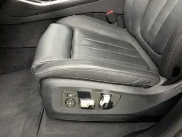 BMW X5 xDrive30d Laser 360 DisplayKey HUD ACC AuxHeat