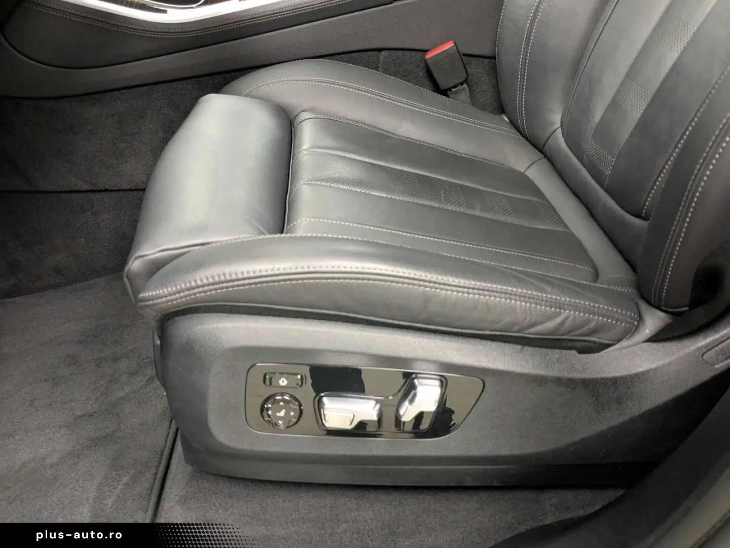 BMW X5 xDrive30d Laser 360 DisplayKey HUD ACC AuxHeat