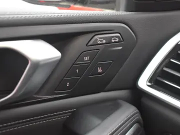 BMW X6 xDrive40i M Sportpaket Head-Up HK HiFi DAB