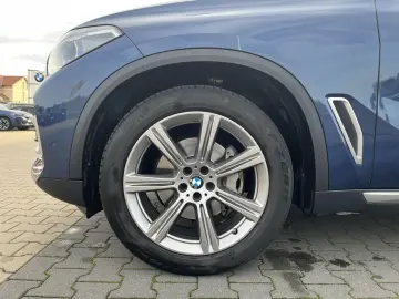 BMW X5 xDrive30d xLine Laser HUD H&K SoftClose