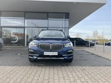 BMW X5 xDrive30d xLine Laser HUD H&K SoftClose