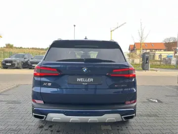 BMW X5 xDrive30d xLine Laser HUD H&K SoftClose